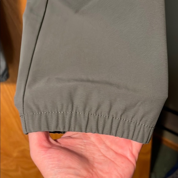 All in Motion Men's Gray Joggers - Picture 9 of 12